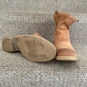 Sundance Boots - Size 38
